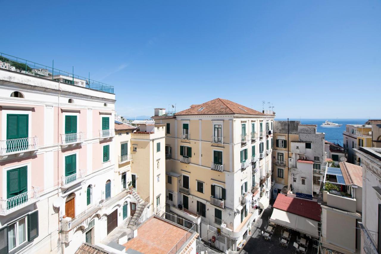 Amalfi Old Square Room & Apartments Buitenkant foto