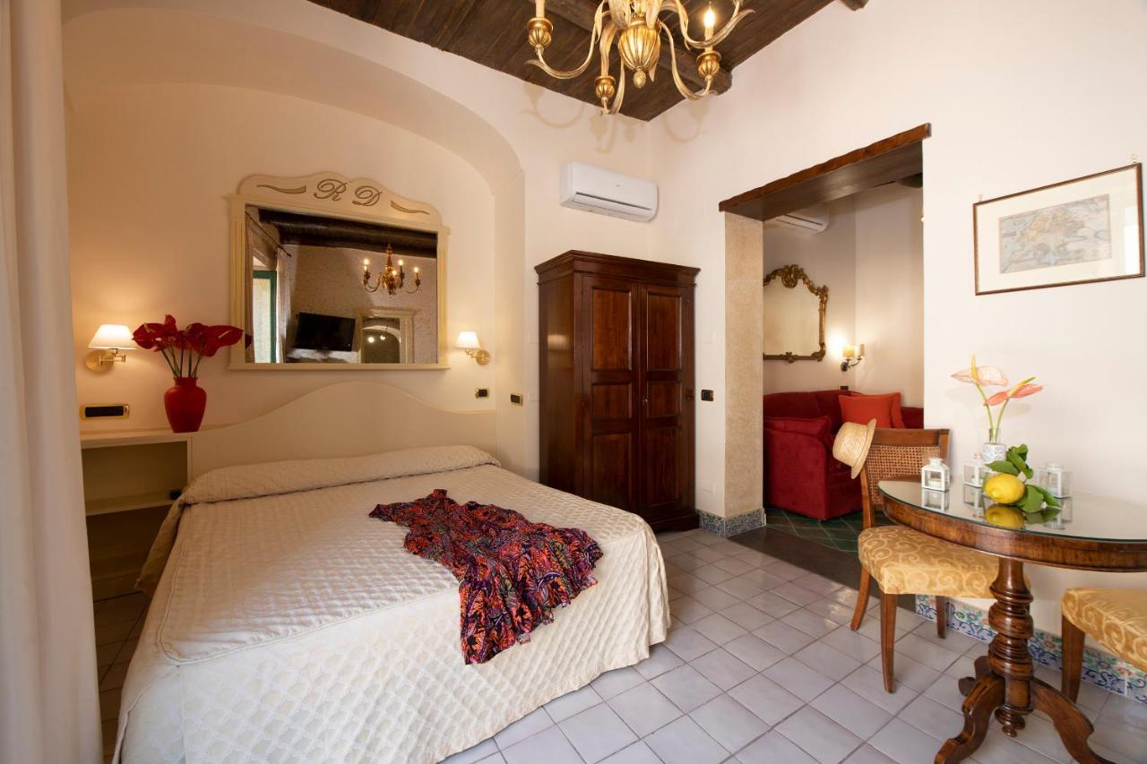 Amalfi Old Square Room & Apartments Buitenkant foto